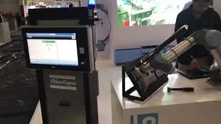 Atlas Copco Power Focus 6000, HLTQ screen and QST integrated on a Universal Robots UR5
