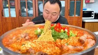 🔥【香辣红烧泡面对决】爆汁肥牛泡面王！加肉加辣暴击味蕾！第一口就原地起飞！