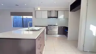 For Lease: 10 Baltic Circuit Point Cook Vic 3030