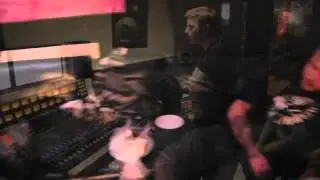 Grove - Back On Track (Studio Clips)