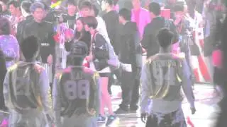 [Fancam] 140406 Jackie Chan Charity Concert - Ending (EXO Sehun focus)