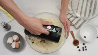 Come utilizzare lo sbattitore elettrico senza fili KitchenAid | KitchenAid Italia