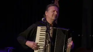 Gitane Akkrobat - Oye Como Va