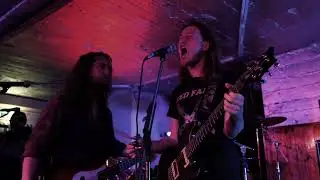 Destinova - Earthquake (official video)