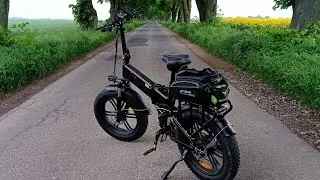 Rowerem E-bike  Engwe Engine Pro po ulicach Krakowa