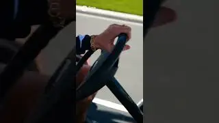 Let&rsquo;s take a golf card ride !