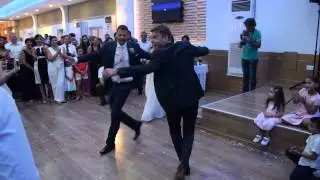 Paul & Alexia's Cyprus Wedding - THE Dance