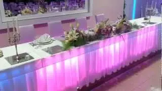 Colors changing table newlyweds / Aria - Split