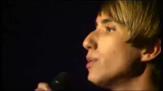 Christian Fa's second song in the Wow Factor final 2009.