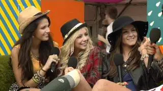 Brooke Vincent Sacha Parkinson Michelle Keegan  - T4 On The Beach - 10th July 2011