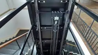 Estrutura do Elevador Hidráulico com a inserção do Cilindro