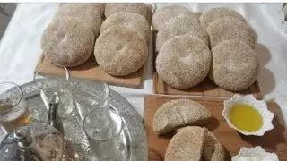 واحد السر باش يجيك الخبز الشعير رطب ومحمر بدون دقيق ابيض