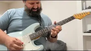 Tuesday Jam | Suhr Sonic blue S Style 