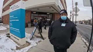 Служба безопасности UIC хочет, чтобы ее обрызгали перцовым баллончиком.