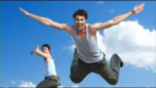 Thore Schölermann jumping to the sky