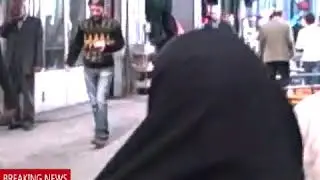 اجمل مشهد راح تشوفه تذكر الناس بالصلاة#في السوق
