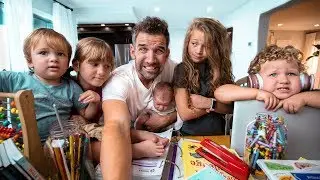 Homeschooling my kids for the FIRST TIME | Homeschool 2020📚