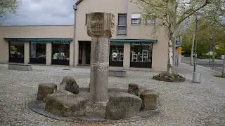 D: Postbauer-Heng. Oberpfalz. Eindr&uuml;cke aus der Ortsmitte. April 2019