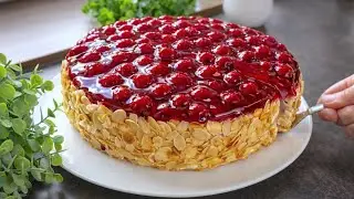 Я пеку этот влажный торт каждый Новый год! Он простой и невероятно вкусный.