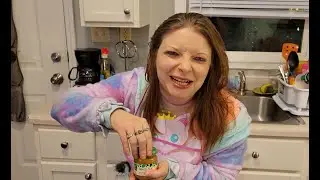 An Adult Tests 25 Different Beech-Nut BABY FOODS (To See What Babies Are Made of)