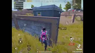 Livik 1 vs 4 Clutch 🔥 PUBG Mobile #shorts #pubgmobile #zhgaming