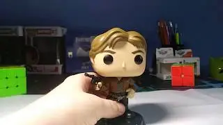 Unboxing a Han Solo Funko Pop Bobble Head!