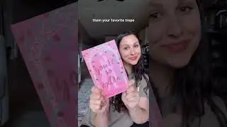 The perfect book subscription box for romance readers! #revealbookbox #subscriptionbox  #unboxing