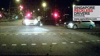 [SRD Community] Tampines Ave 10 Road Junction Accident