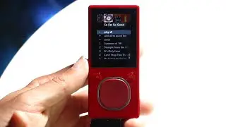 Microsoft Zune In 2025! (Still Worth Buying?) (Review)