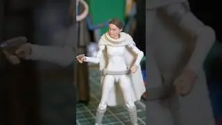 ASMR Unboxing Padm&eacute; Amidala &ndash; Star Wars Prequels Icon! #asmr #starwars #blackseries #toys #unboxing
