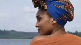 SUIS MOI SI TU PEUX  à MAYUMBA
