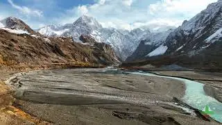 Experience the breathtaking beauty of Pakistan from above