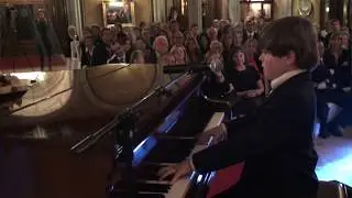 AVE MARIA - SCHUBERT - Michael Andreas 10 y/o