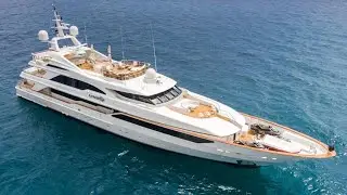 How Sir Philip Green & Tina Green Spent $1.3 Billion Dollars