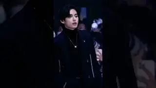 #kimtaehyung Sway me more!! 🤤❤️🦋 #mybias #bts_army_forever #ot7 #loml #army1