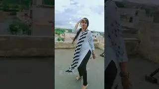 Badli badli laaga#like#subscribe#dance#viral#umasaini
