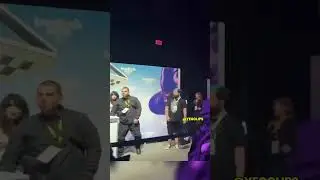 Scary moment at TwitchCon involving Emiru #emiru #shorts #twitchcon