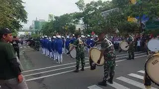 GEMA TARUNA NADA SMKN 1 WONOASRI - STREET PARADE MARCHING BAND KOTA MADIUN