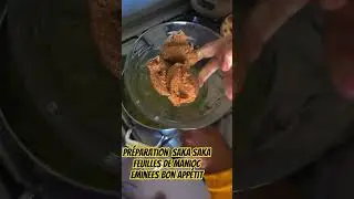 Sauce Saka Saka FEUILLES DE MANIOC Crevettes en poudre Poisson Fum&eacute; Guedj ou poisson SecGombo coup&eacute;