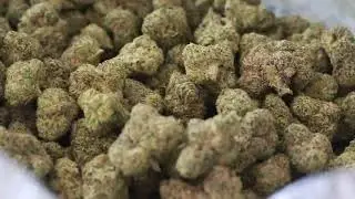 random strain