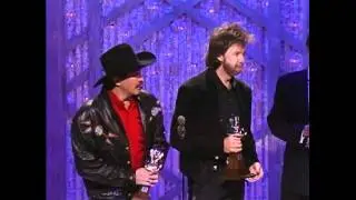 Brooks and Dunn Wins Single of the Year For 