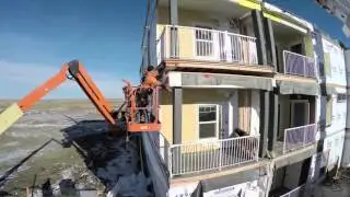 Emerald Ridge Crane Set - Modular Construction of Apartments