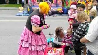 Clowning with Balloons II