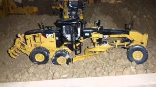 Diecast construction models