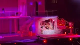 Bed Chem | SABRINA CARPENTER: SHORT N' SWEET TOUR Madison Square Garden Night 2 | 10/28/25