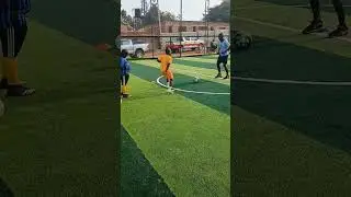 Jonathan Thomas on short passes