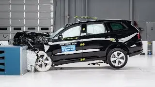 2025 Volvo EX90 updated moderate overlap IIHS crash test