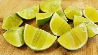 How to cut lime for #pho #bunrieu and other #Vietnamese dishes or #streettacos
