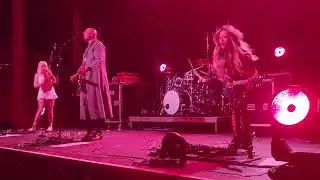 Billy Corgan and the Machines of God 