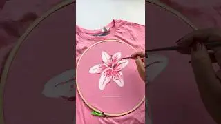 Tshirt Art 🌸🩷 #artshorts #painting #fabricpainting #fabricart #floralart #lily #floralseries #diy